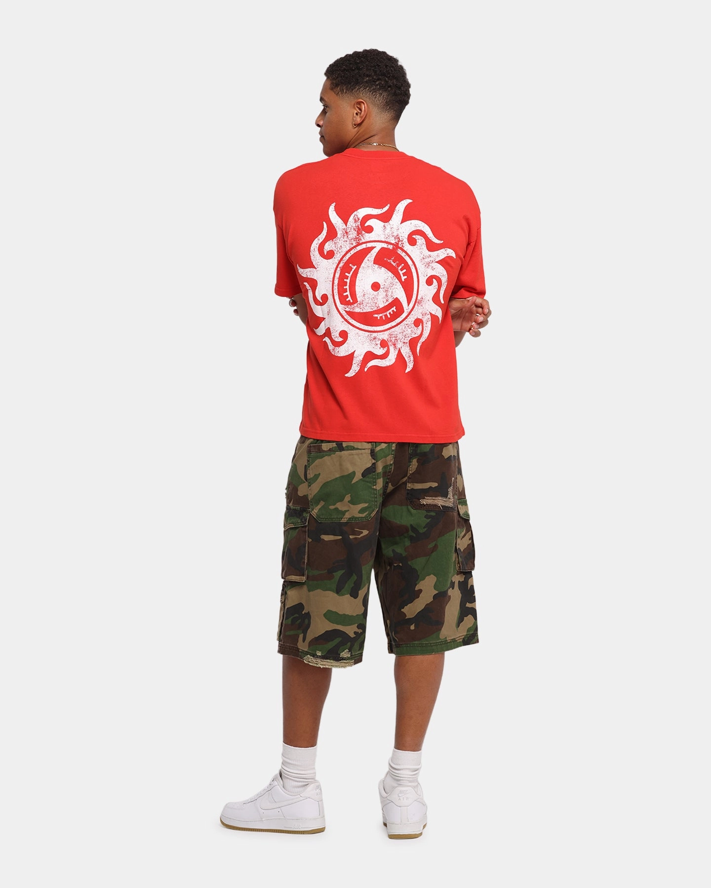 73 Studio X Naruto Chibi Itachi Vintage T-Shirt Red