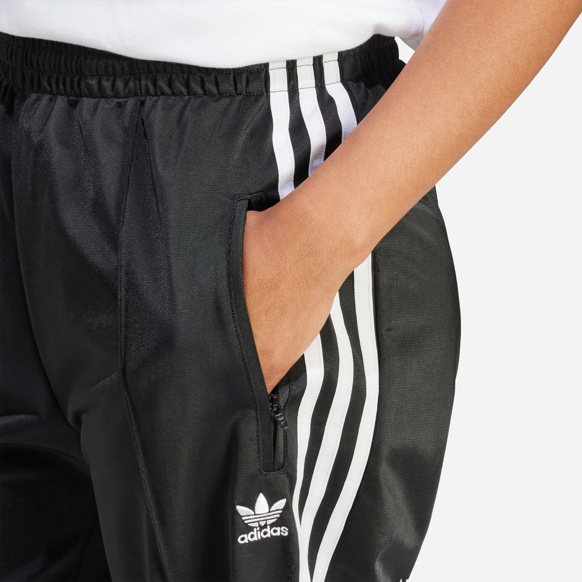 Adidas Originals | FIREBIRD LOOSE TRACK PANTS  { BLACK