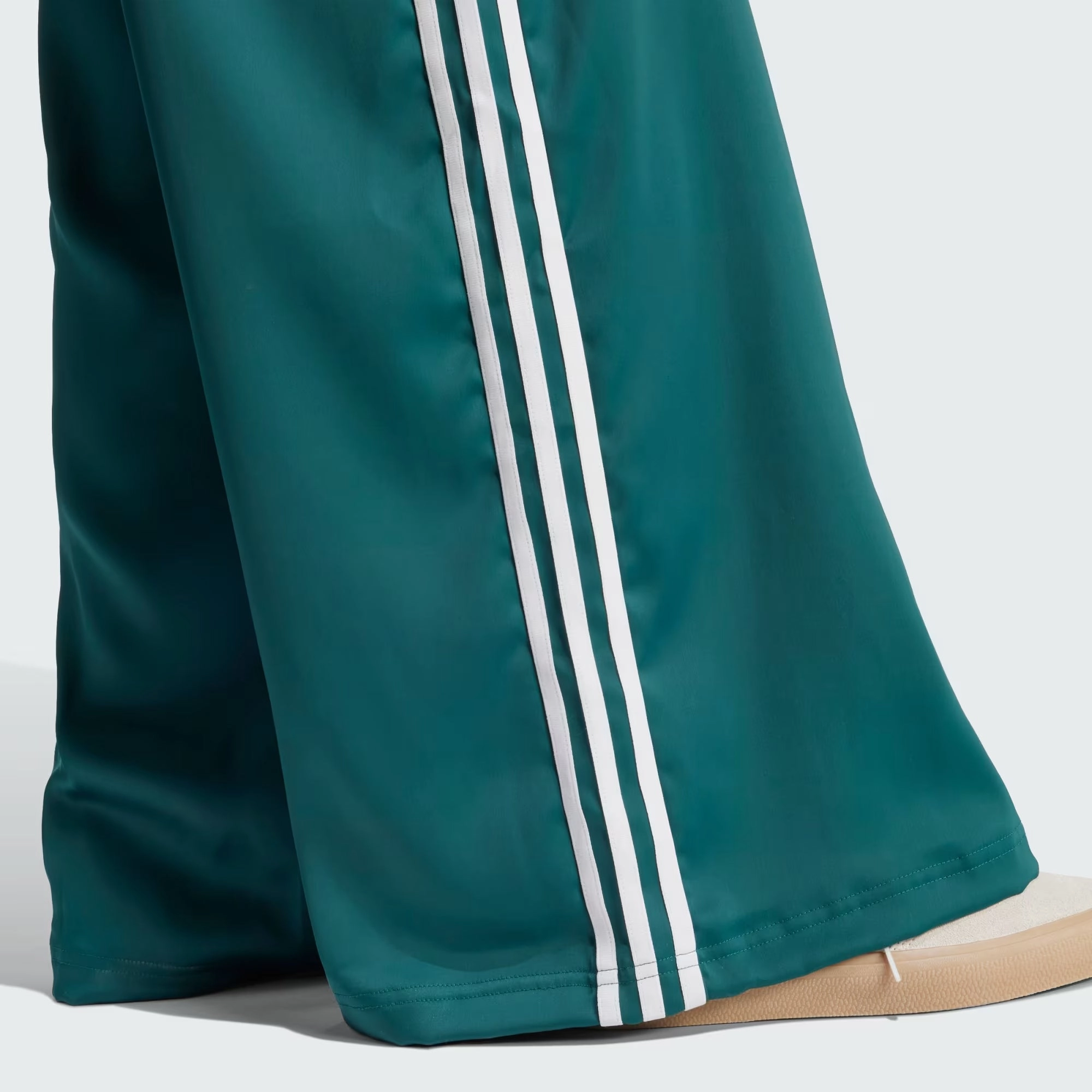 Adidas Originals | SATIN WIDE LEG TRACK PANTS  { GREEN