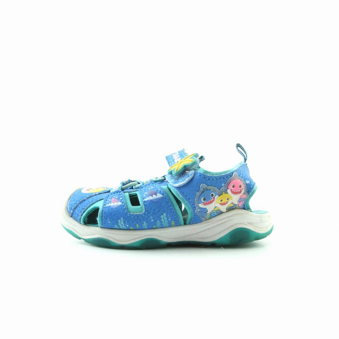 BABY SHARK .