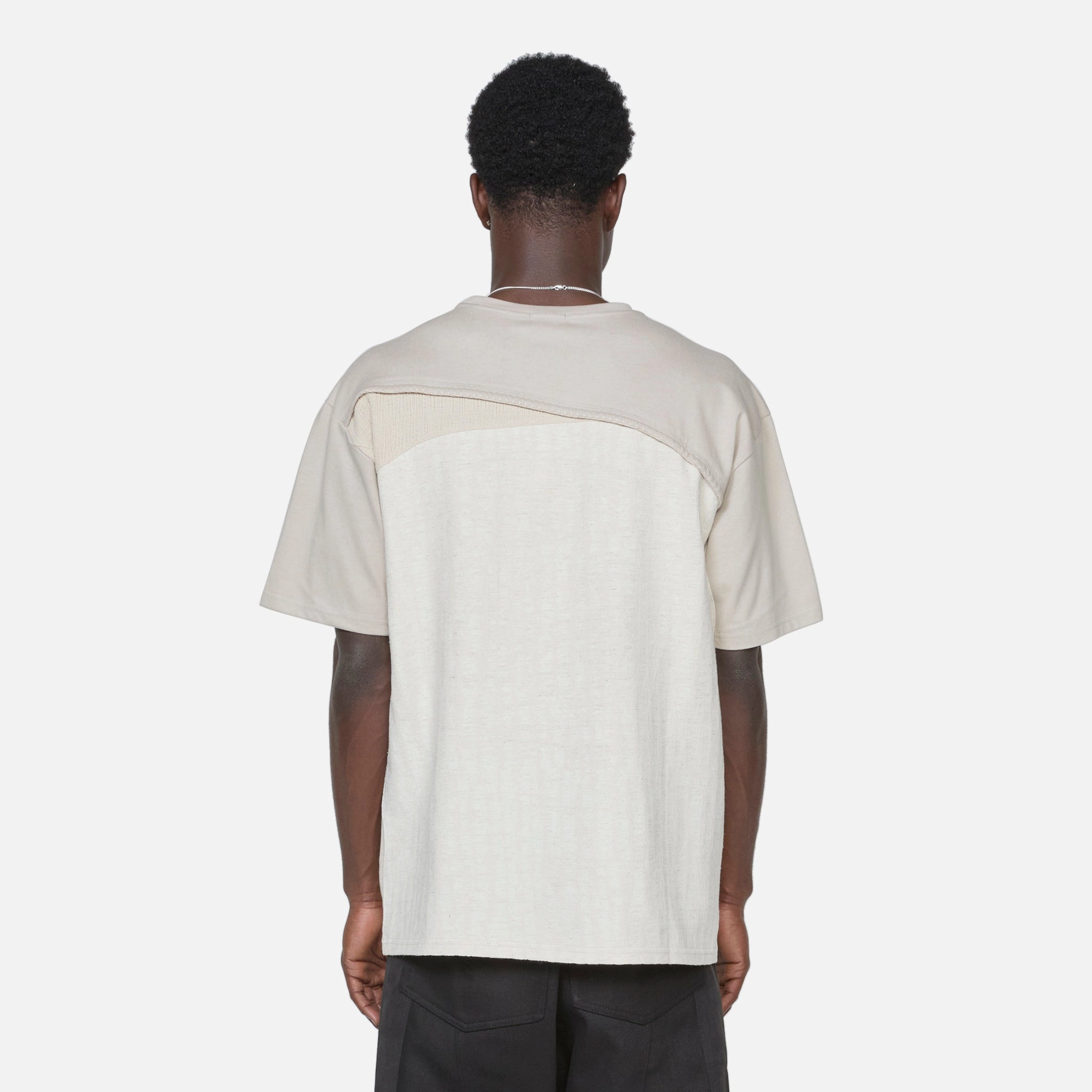Ep.6 02 T-Shirt Ivory