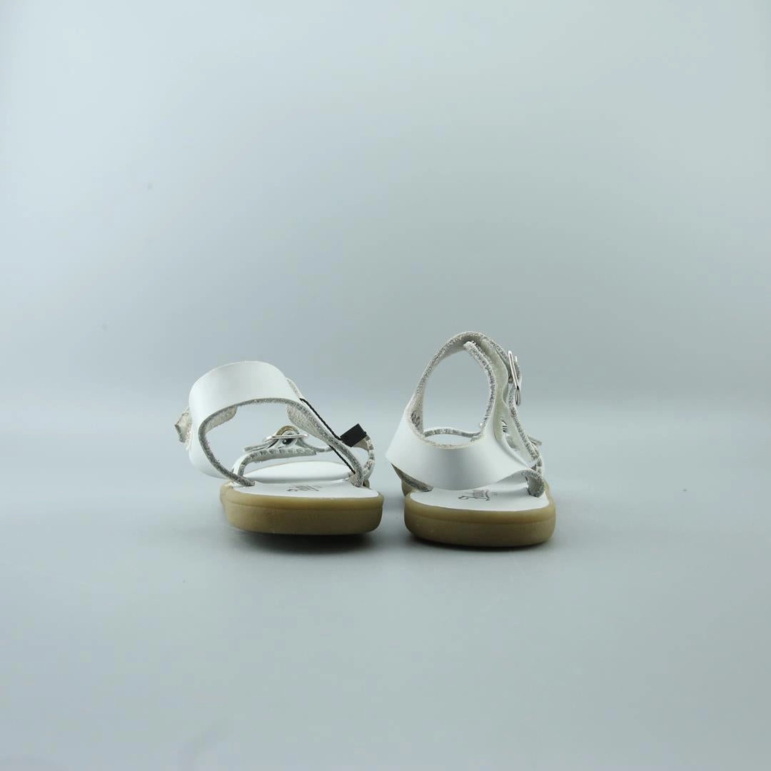 FOOTMATES  .