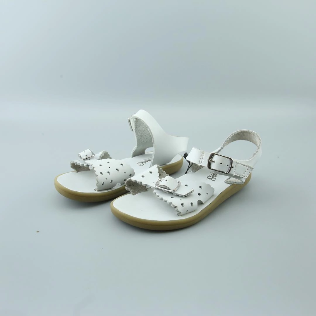 FOOTMATES  .