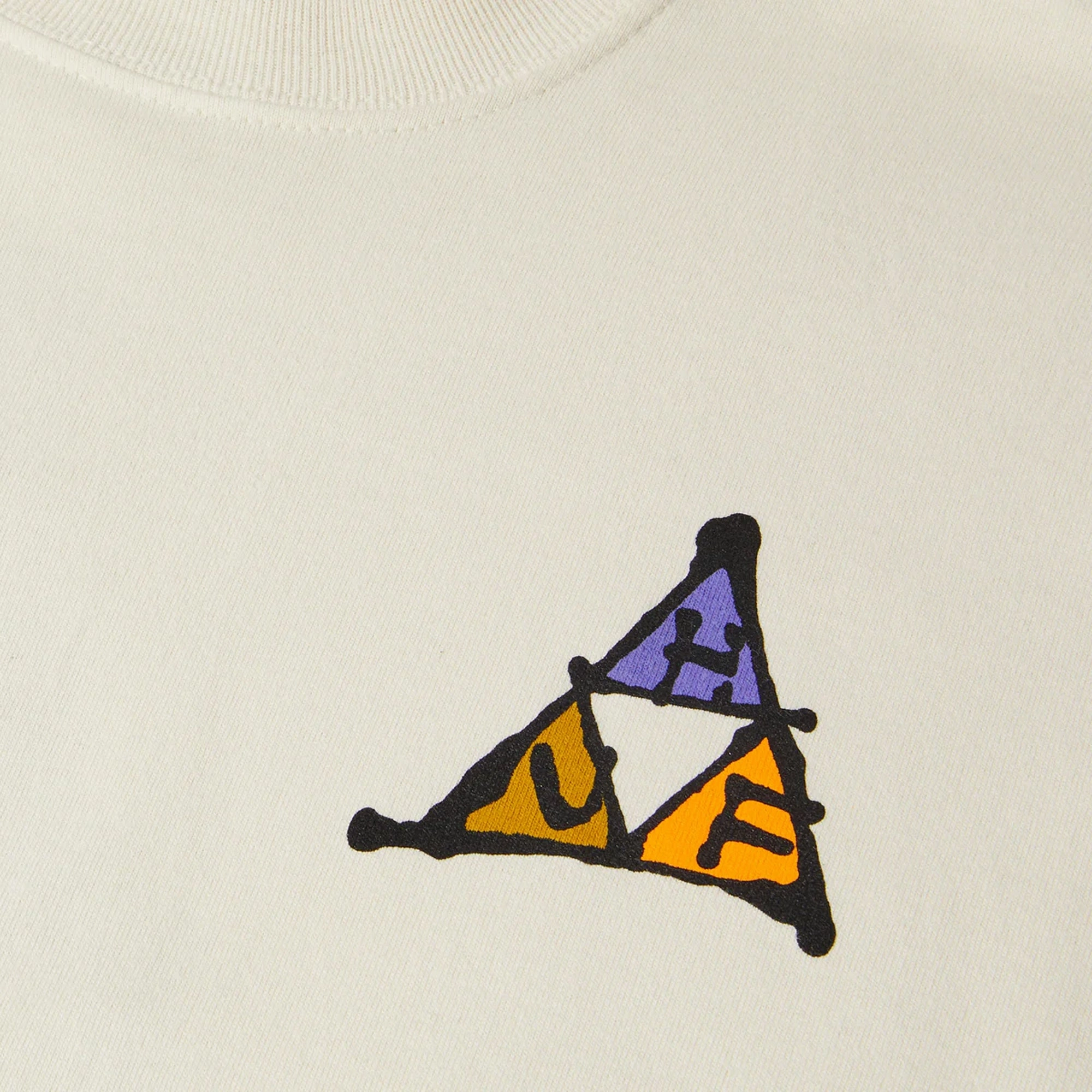 HUF | NO-FI TRIPLE TRIANGLE T-SHIRT  { BONE