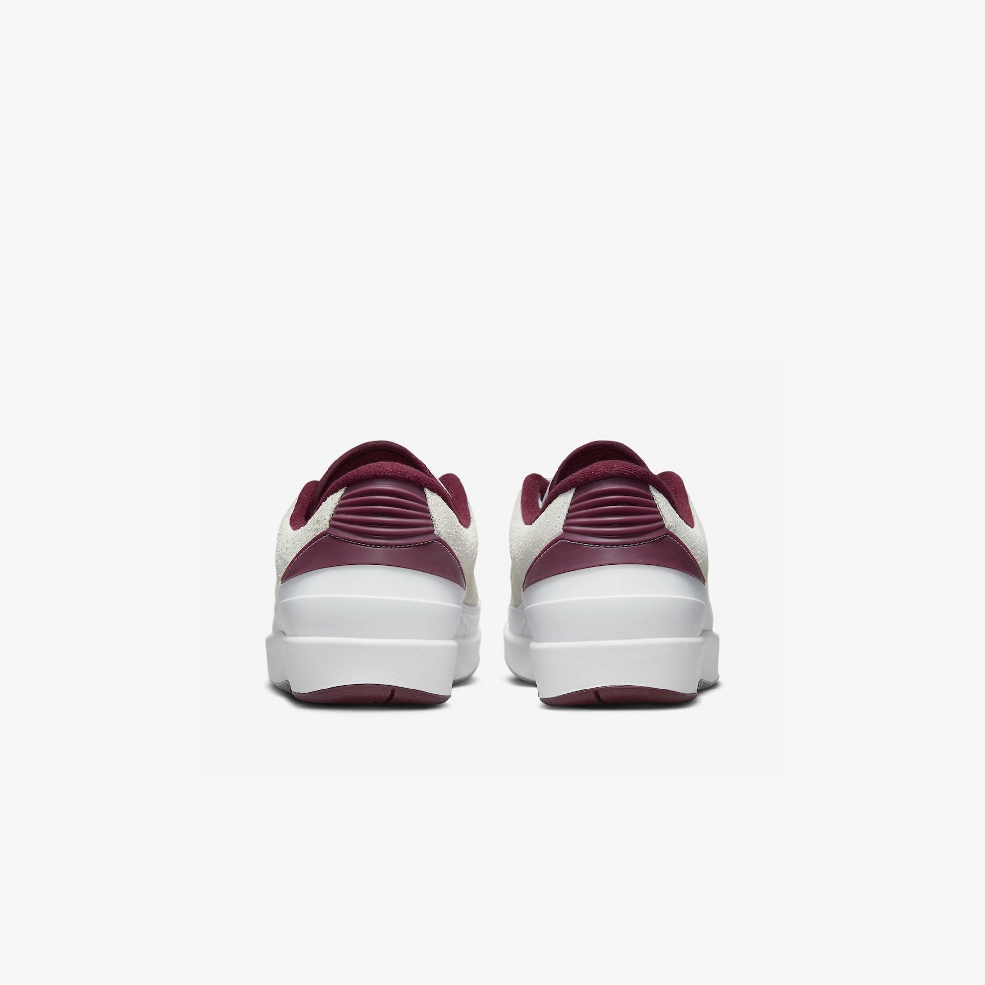 Jordan | AIR JORDAN 2 RETRO LOW  { WHITE/CHERRYWOOD RED-LT STEEL GREY