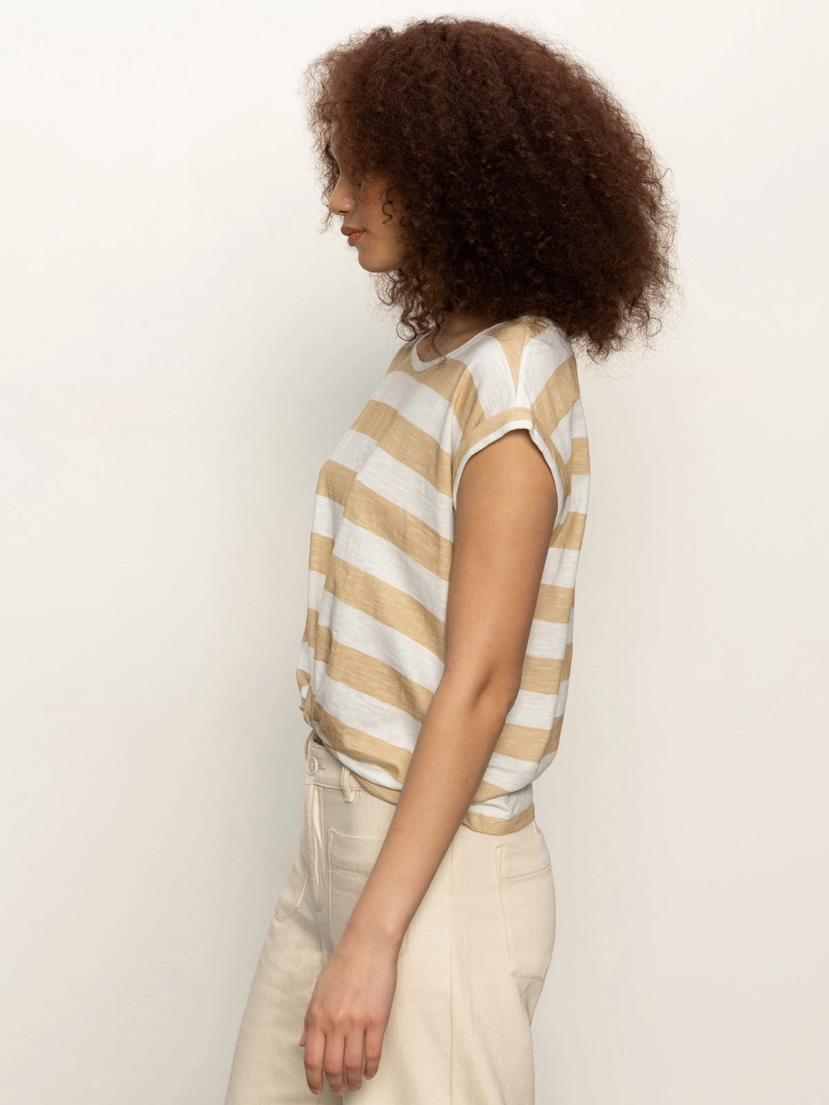 Knotted Muscle Tee White Sandstone Stripe