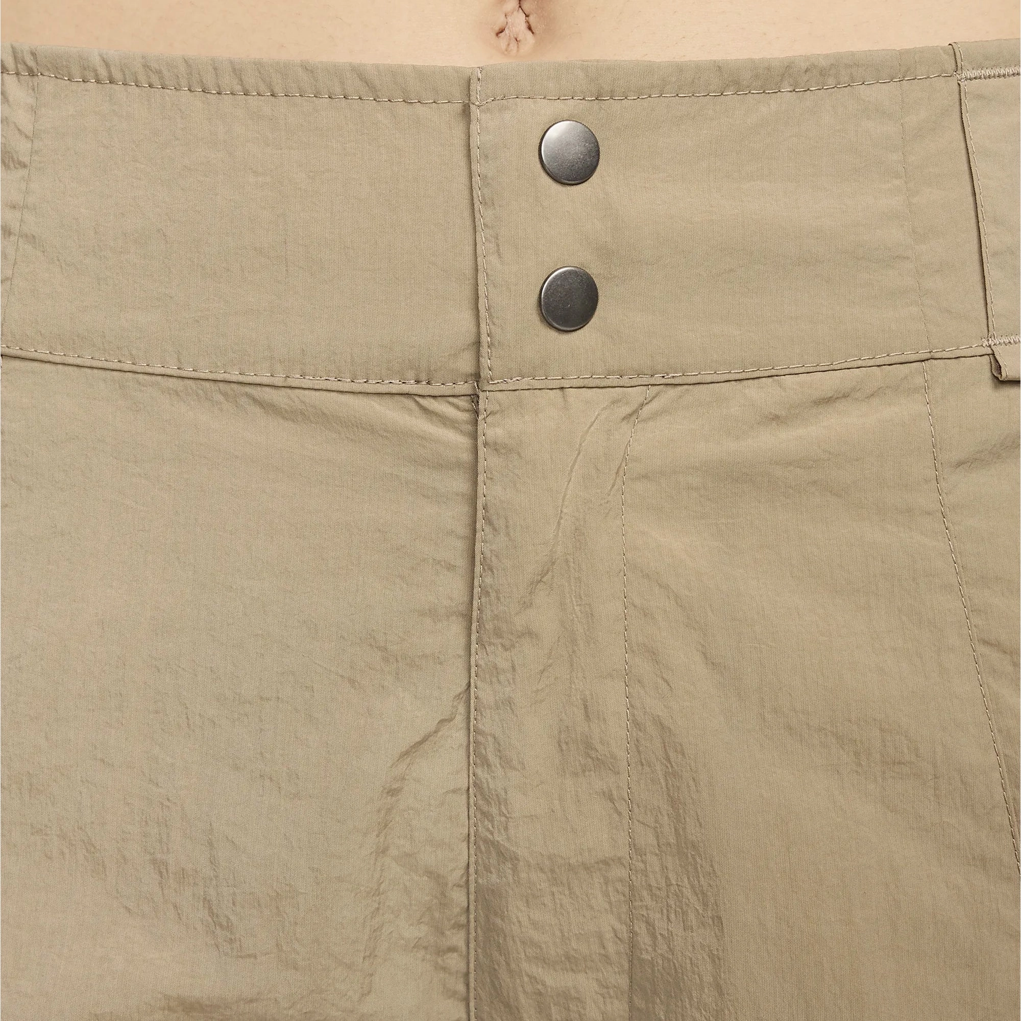NIKE | SPORTSWEAR HIGH- WASTED WOVEN CARGO PANTS { KHAKI/BLACK