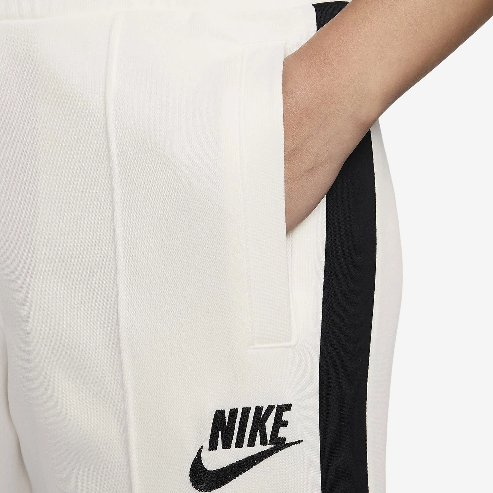 Nike | SPORTSWEAR KNIT PANTS  { SAIL/BLACK/BLACK