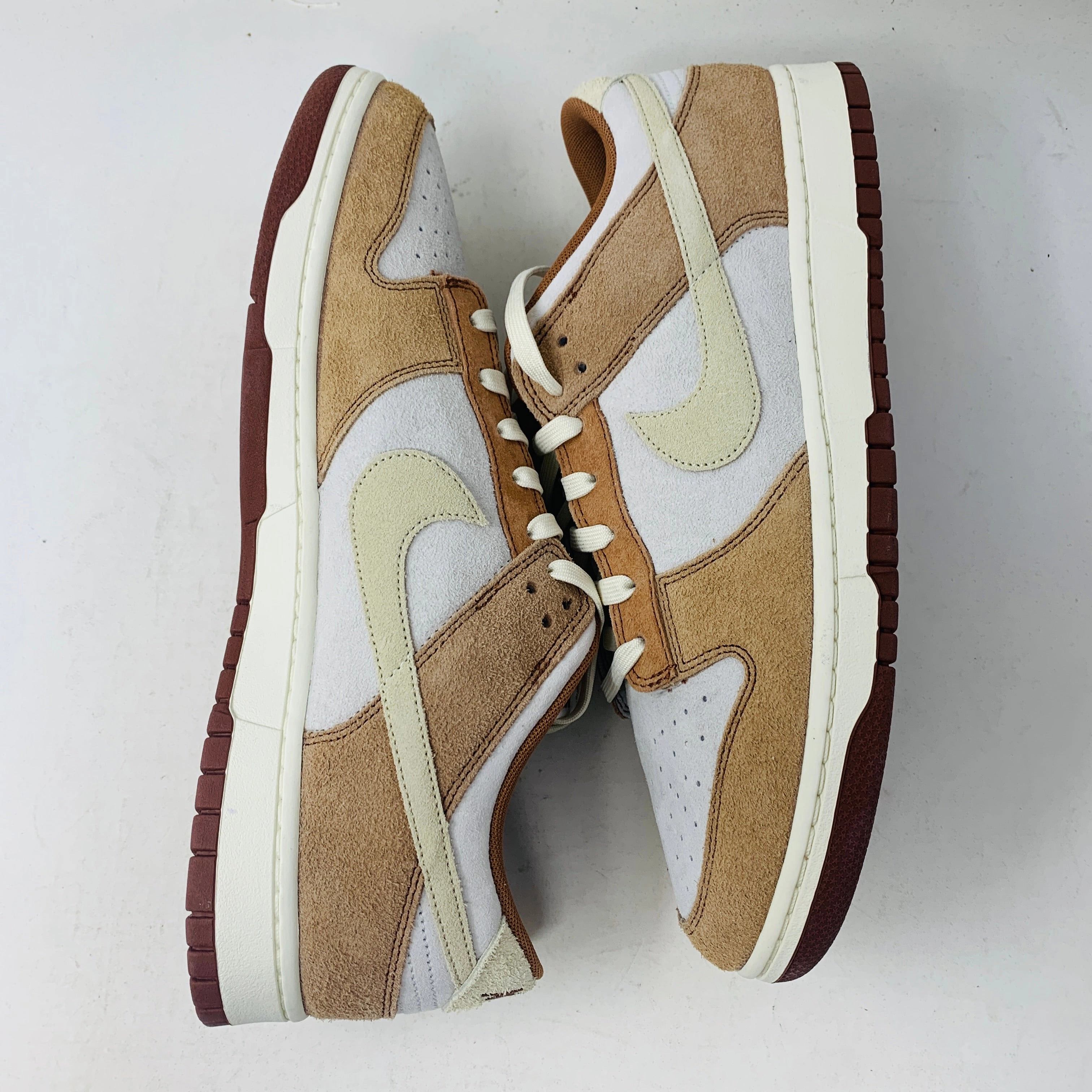 Nike Dunk Low Medium Curry