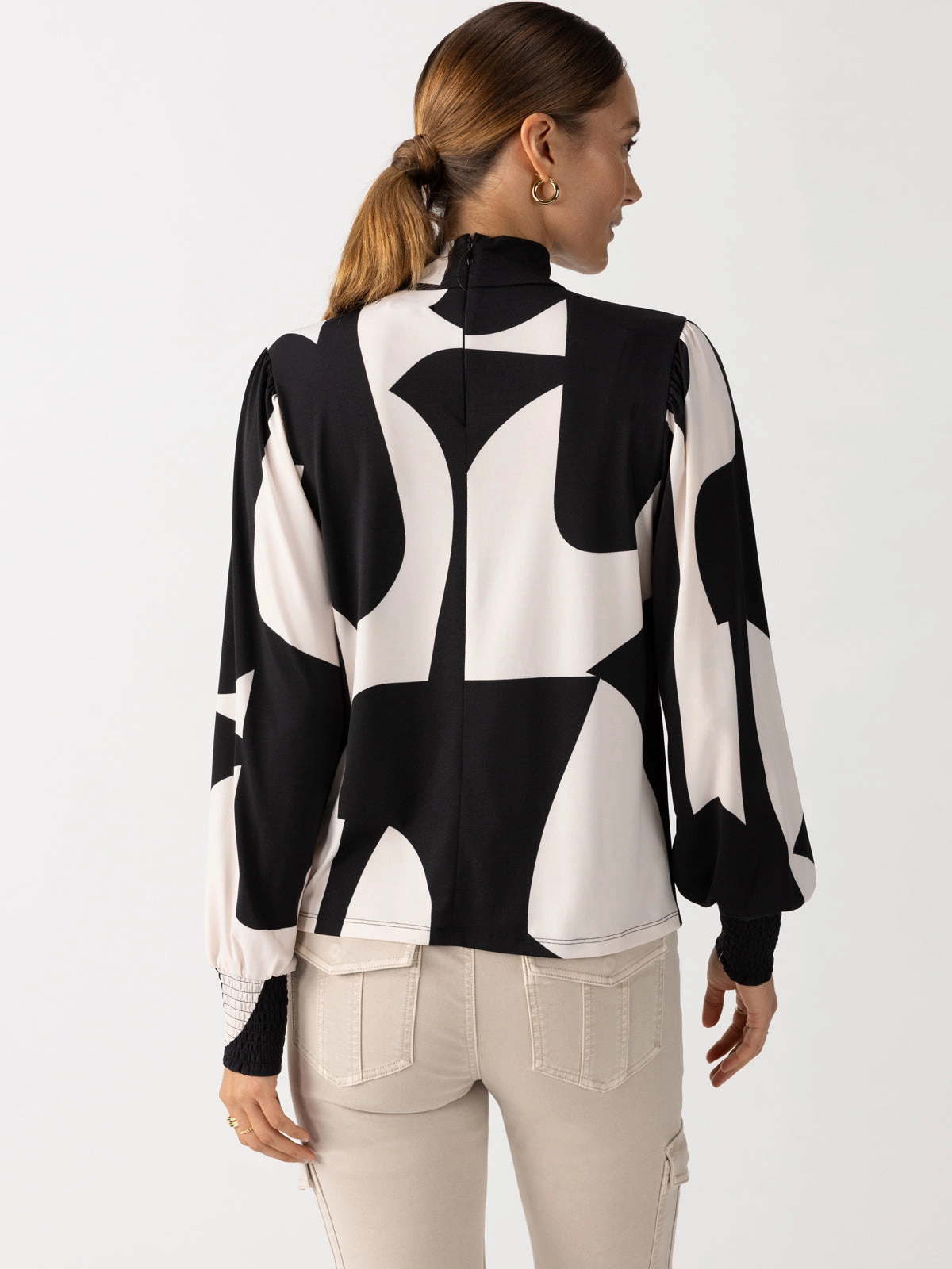 On The Spot Blouse Formation