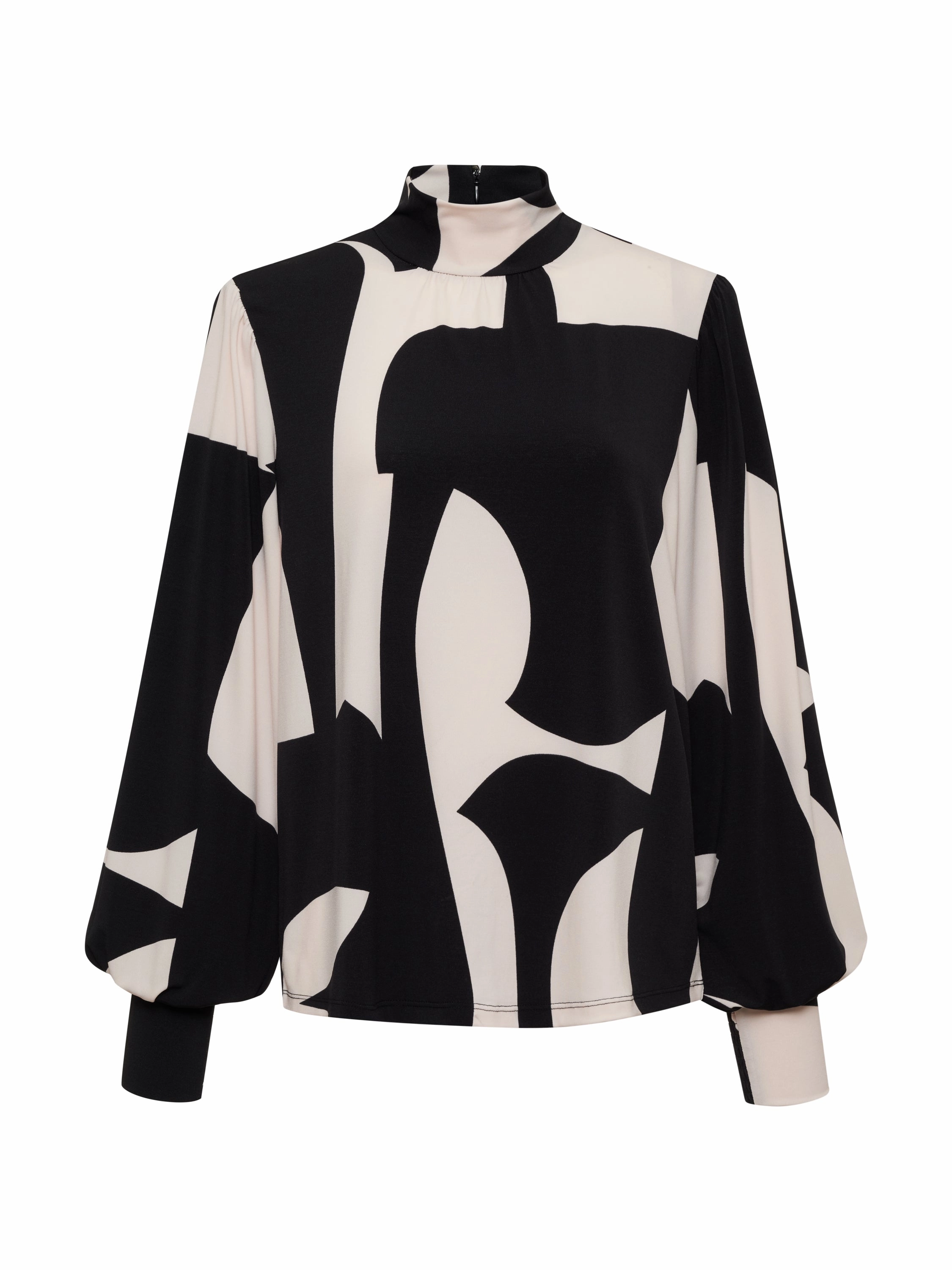 On The Spot Blouse Formation