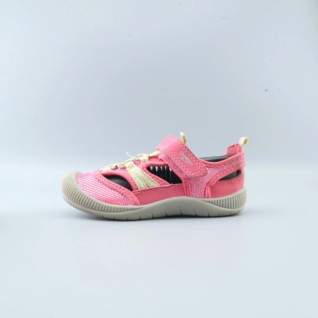 OSHKOSH B'GOSH .