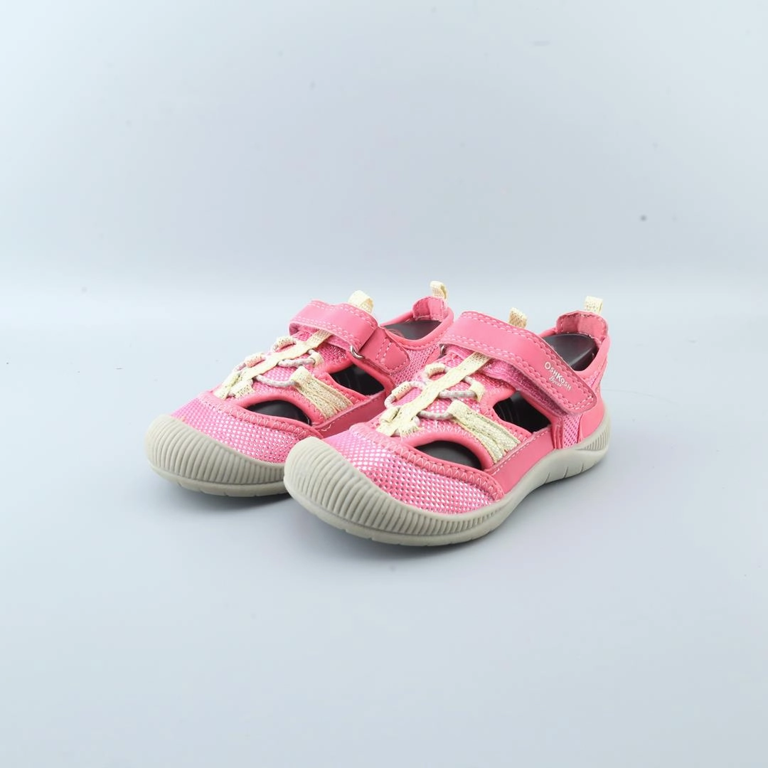 OSHKOSH B'GOSH .