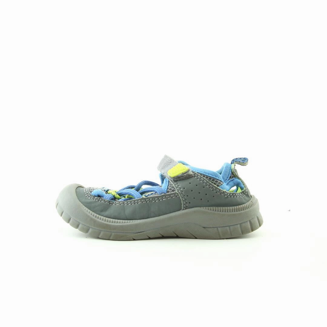 OSHKOSH B'GOSH .