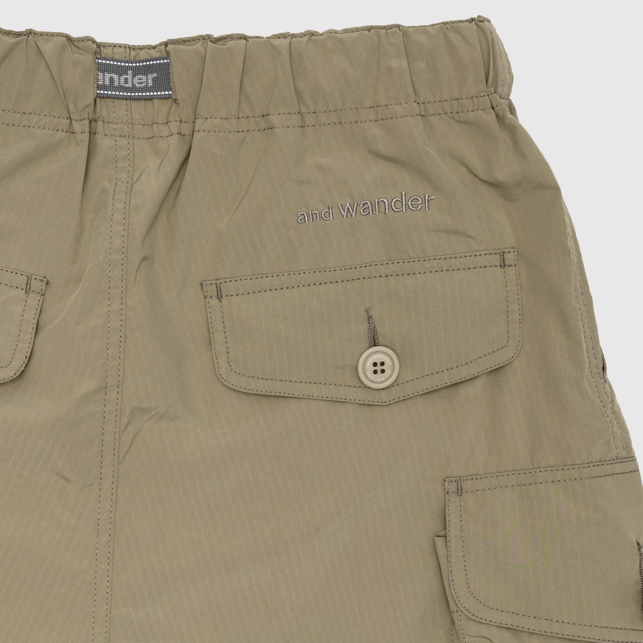 OVERSIZED CARGO SHORT PANTS