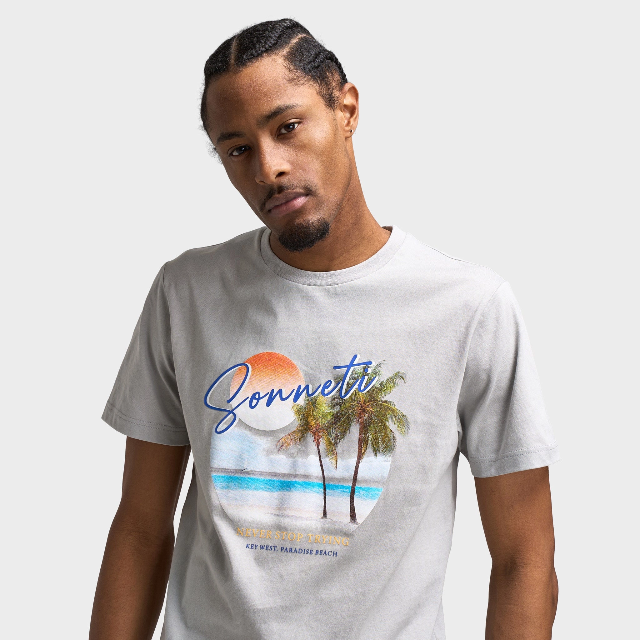 Sonneti Setting Graphic T-Shirt / High Rise