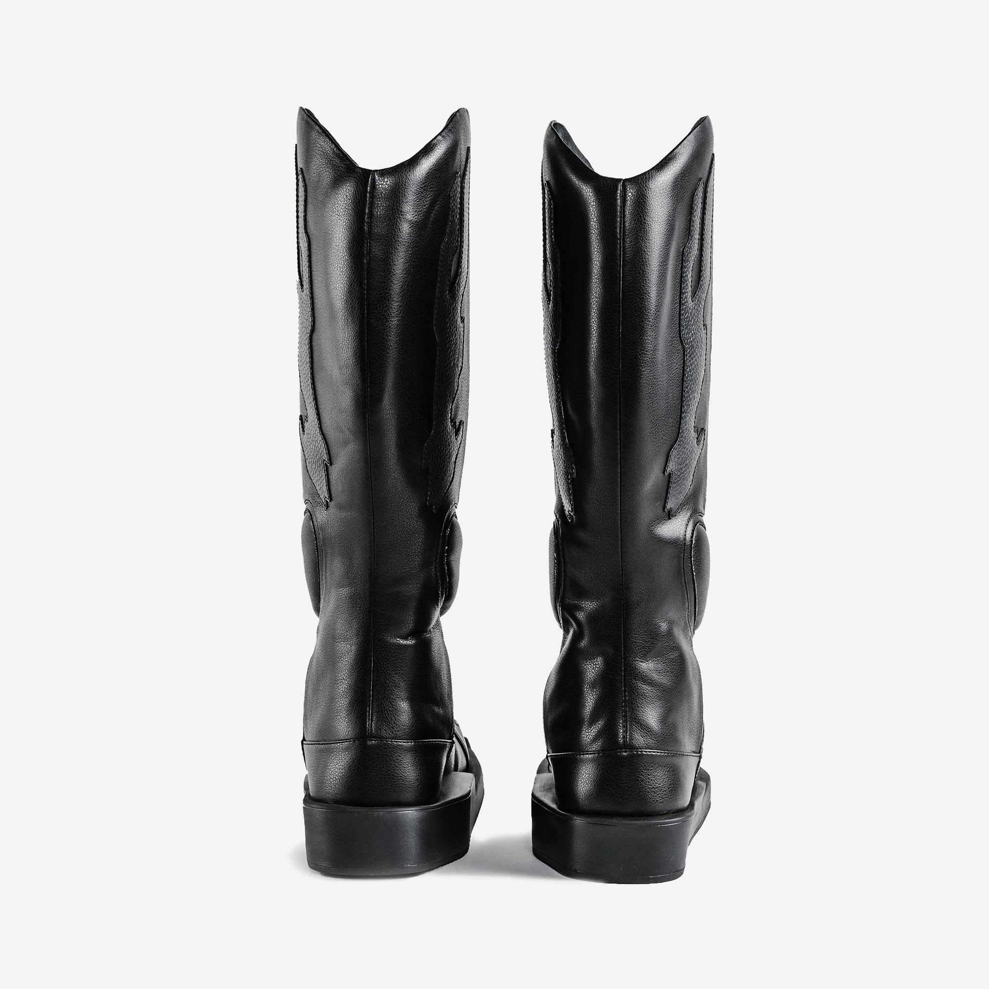Thaely | REFLEX BOOT  { BLACK