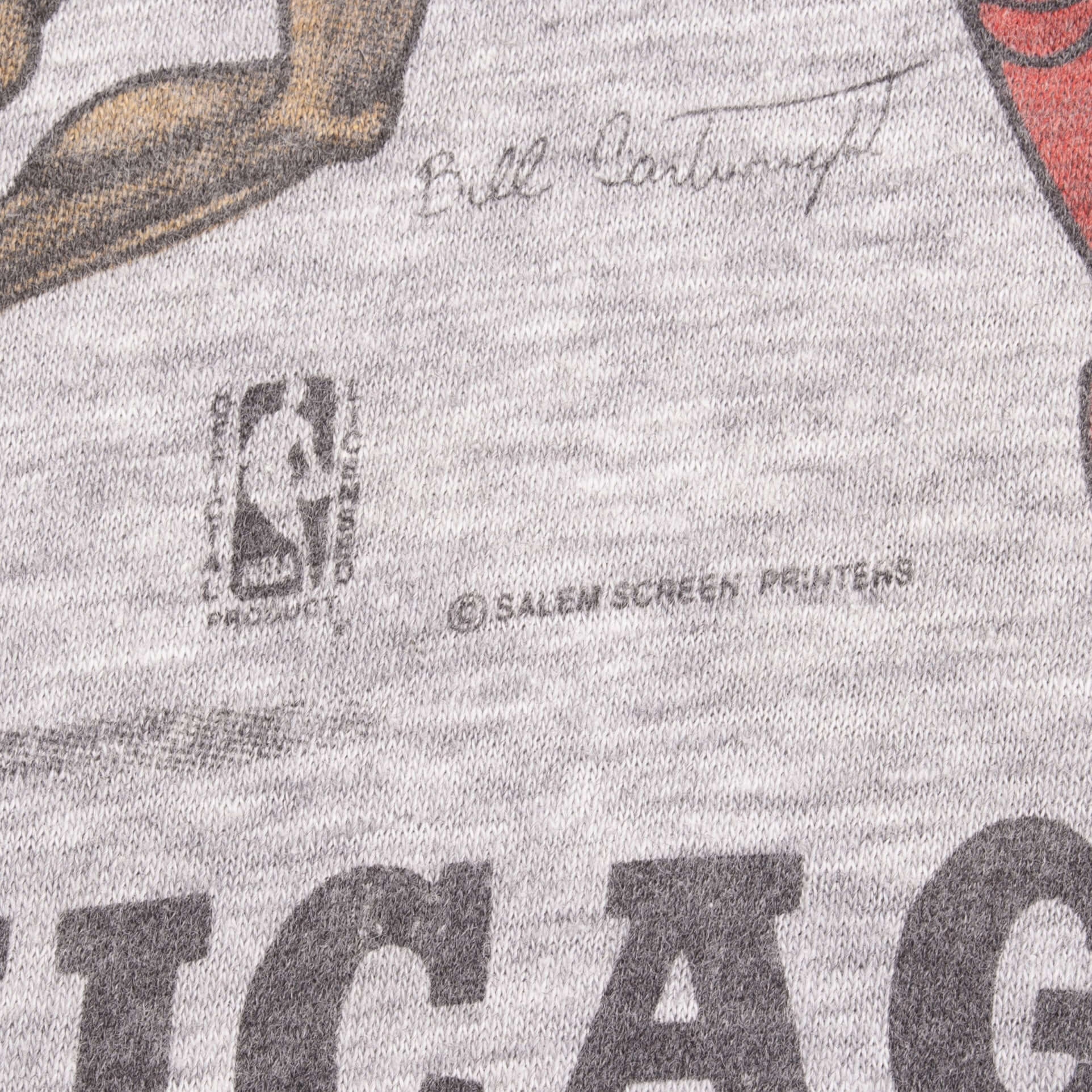 VINTAGE NBA CHICAGO BULLS SLAM DUNK EARLY 1990S TEE SHIRT SIZE SMALL MADE IN USA