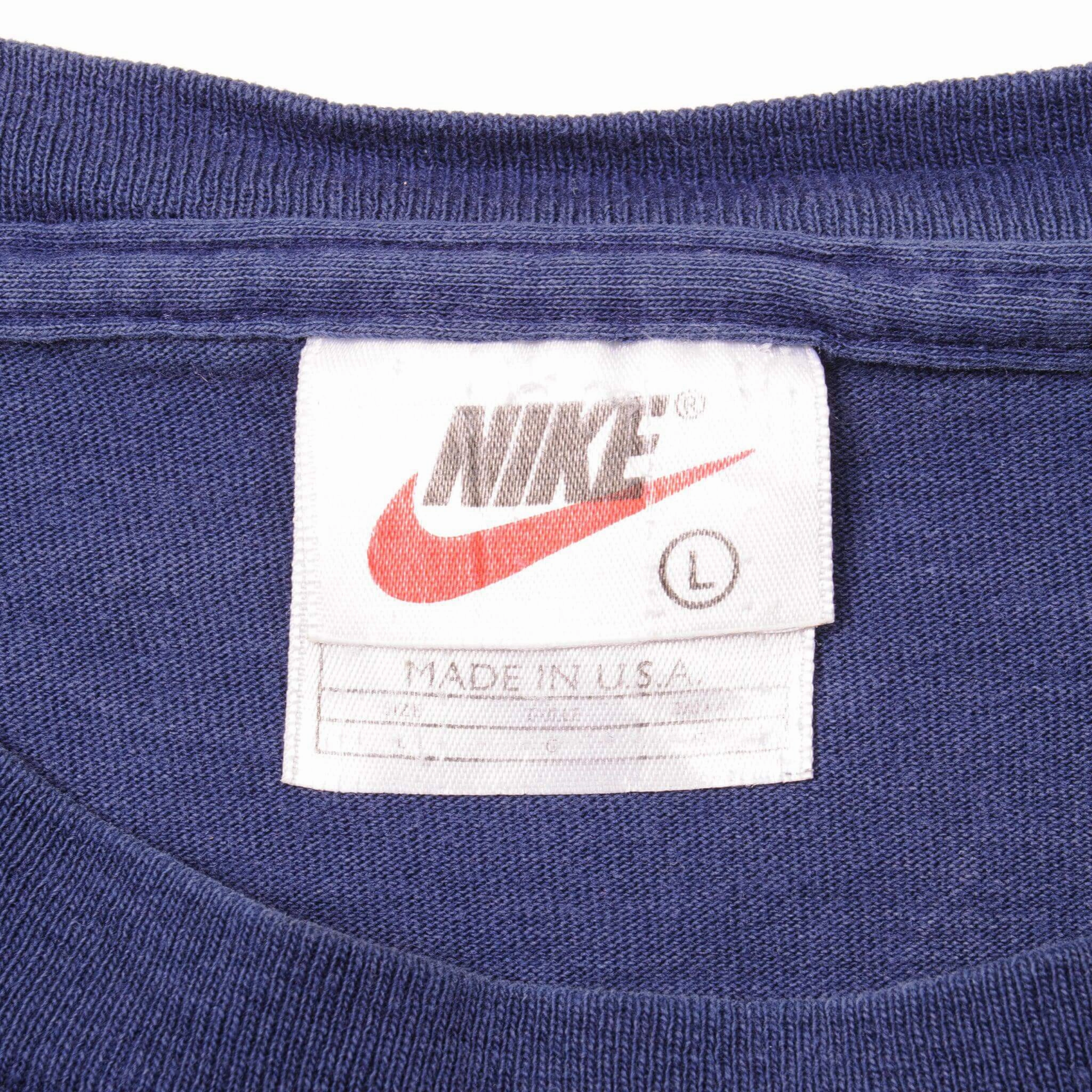 VINTAGE NIKE TEE SHIRT 1990s SIZE LARGE MADE IN USA