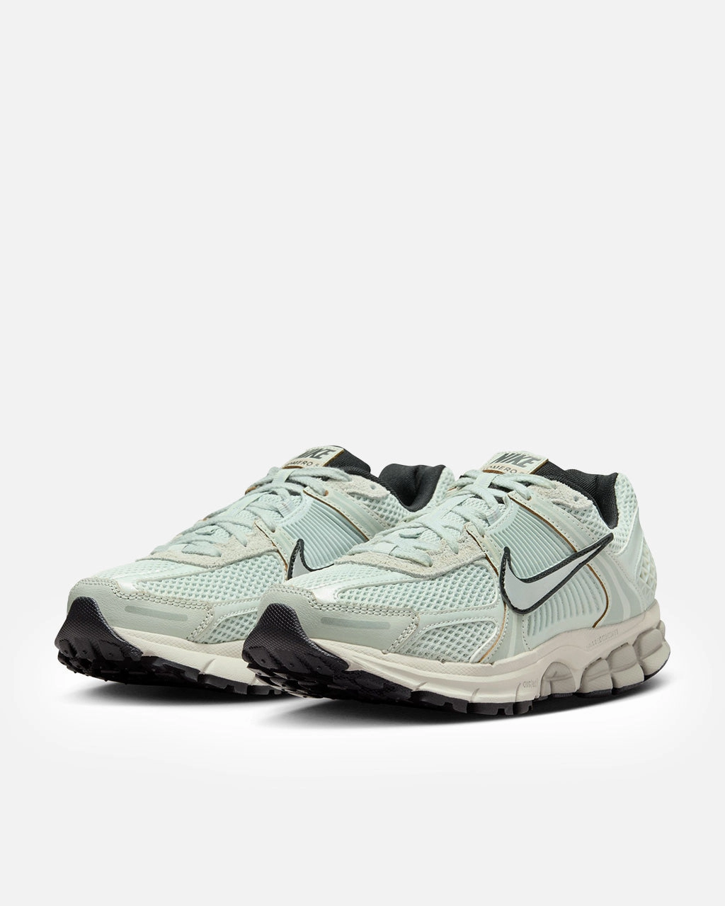 WMNS Zoom Vomero 5 'Light Silver/Chrome'