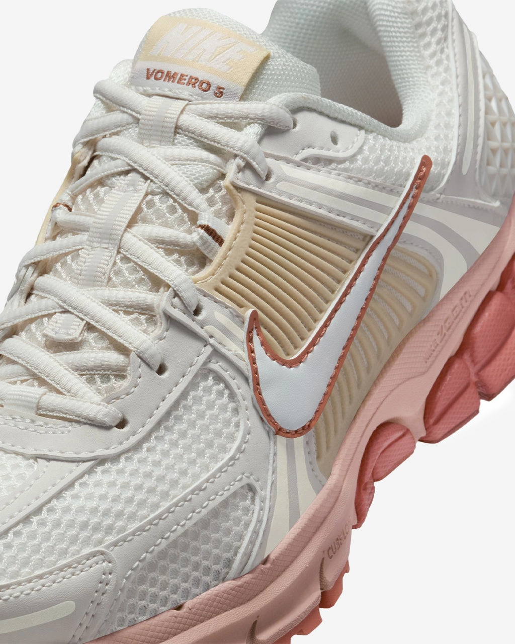WMNS Zoom Vomero 5 'Particle Beige/Terra Blush'
