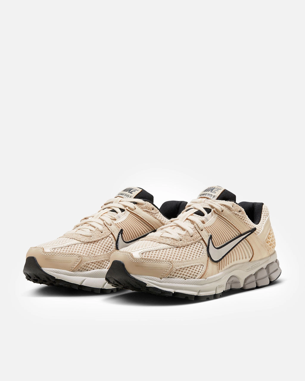 WMNS Zoom Vomero 5 'Pearl White/Chrome'