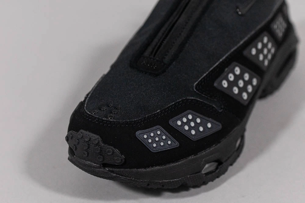 Women's Nike Air Max SNDR 'Black and Silver'
