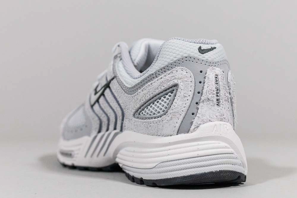 Women's Nike Air Pegasus 2005 'Wolf Grey and Pure Platinum'