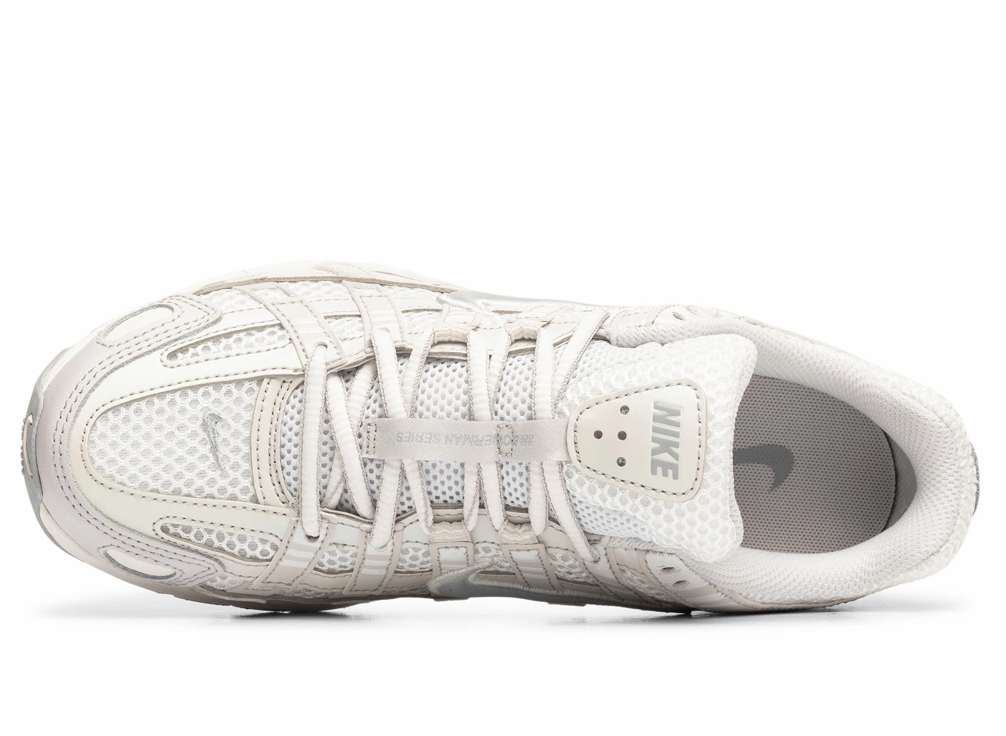 Women's Nike P-6000 SE xld