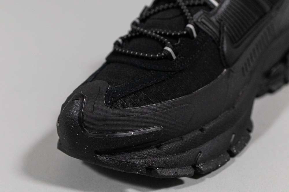 Women's Nike Zoom Vomero Roam