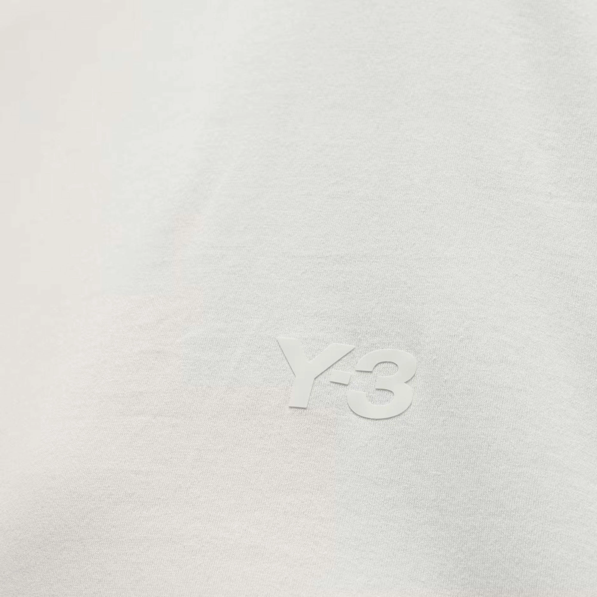 Y-3 | BOXY SHORT SLEEVE TEE { OFF WHITE